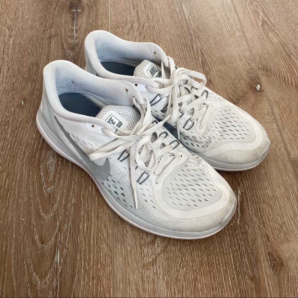 Nike Flex 2017 Run shoes
